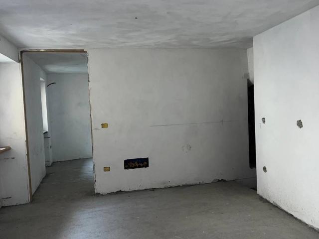 Appartamento in vendita a Charvensod AO