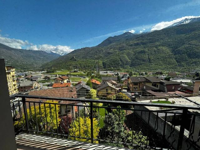 Appartamento in vendita a Chatillon AO
