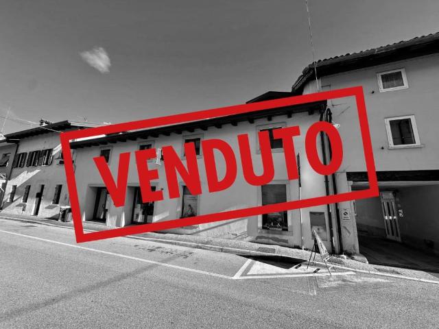 Appartamento in vendita a Chiopris Viscone UD