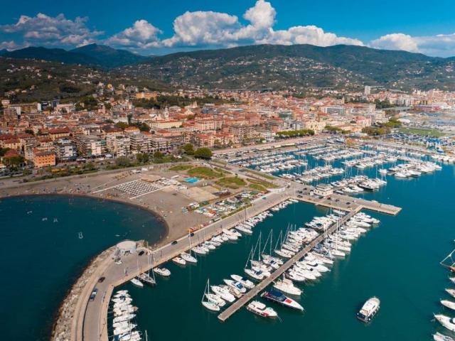 Appartamento in vendita a Chiavari GE