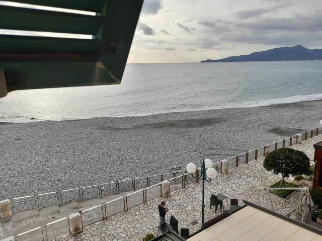 Appartamento in vendita a Chiavari GE