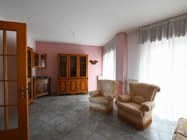 Appartamento in vendita a Chiaramonte Gulfi RG