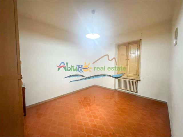 Appartamento in vendita a Chieti via Tiro a segno, 25