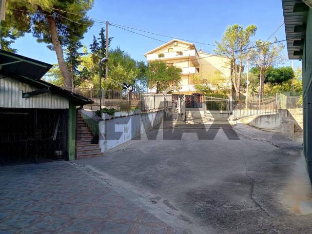 Appartamento in vendita a Chieti CH