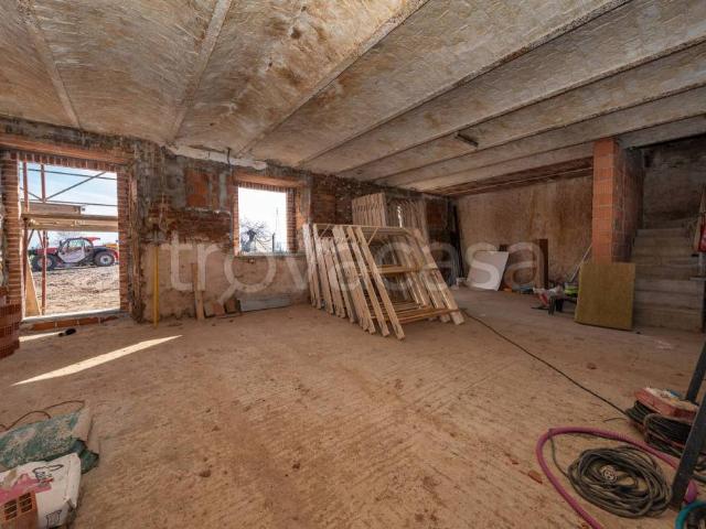 Appartamento in vendita a Chieri strada del Robbio, 5