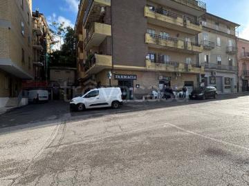 Appartamento in vendita a Chiusano di San Domenico via Giosuè Carducci