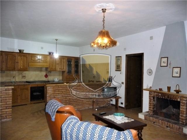 Appartamento in vendita a Chiusdino
