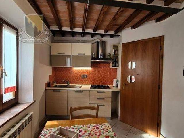 Appartamento in vendita a Chiusdino SI