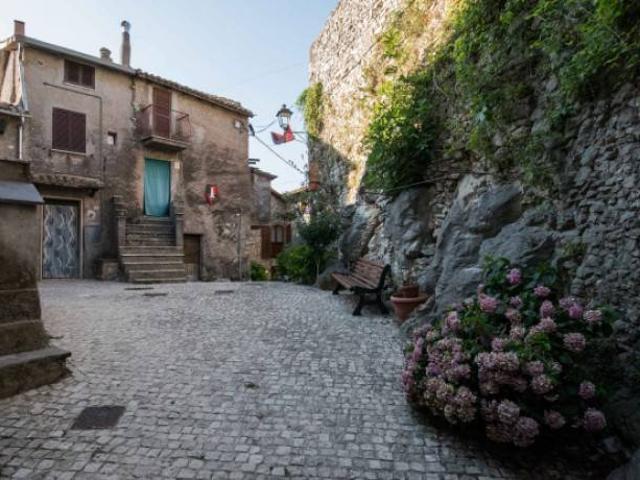 Appartamento in vendita a Ciciliano RM