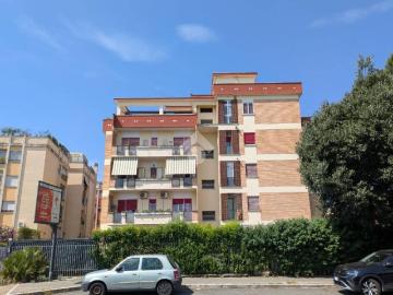 Appartamento in vendita a Ciampino RM
