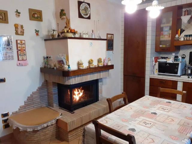 Appartamento in vendita a Cingoli MC