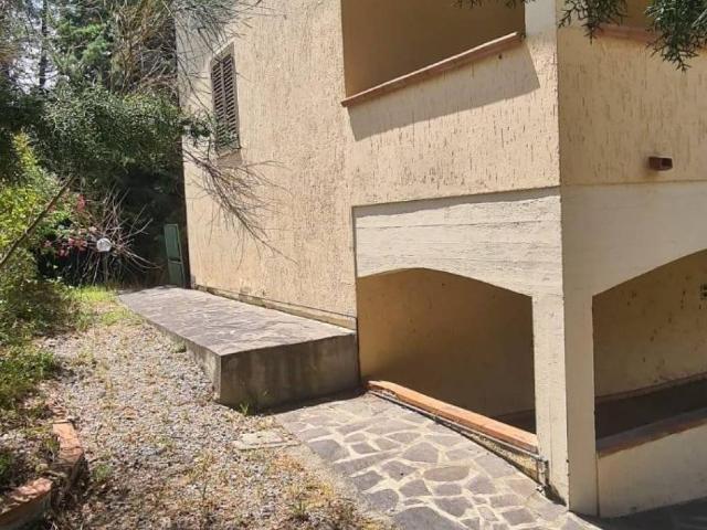 Appartamento in vendita a Cinigiano GR