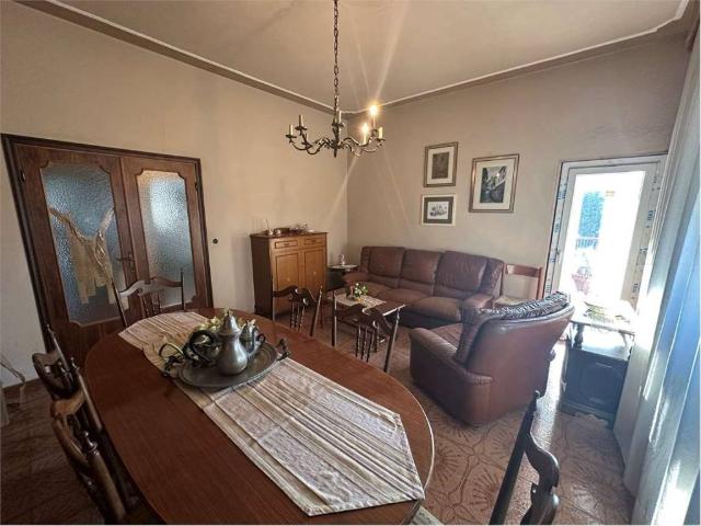 Appartamento in vendita a Cinigiano GR