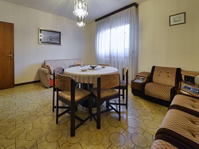 Appartamento in vendita a Cislago