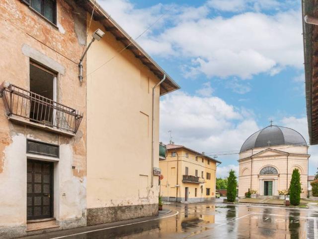 Appartamento in vendita a Cislago VA