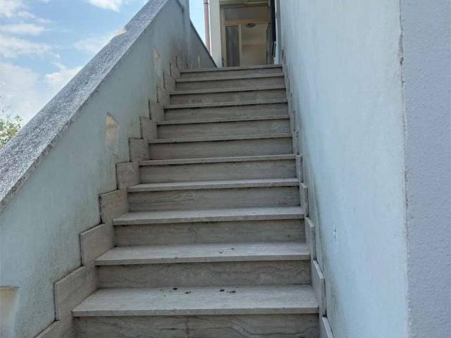 Appartamento in vendita a Cisterna di Latina LT
