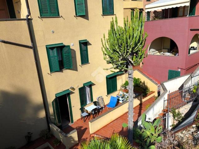 Appartamento in vendita a Cipressa IM