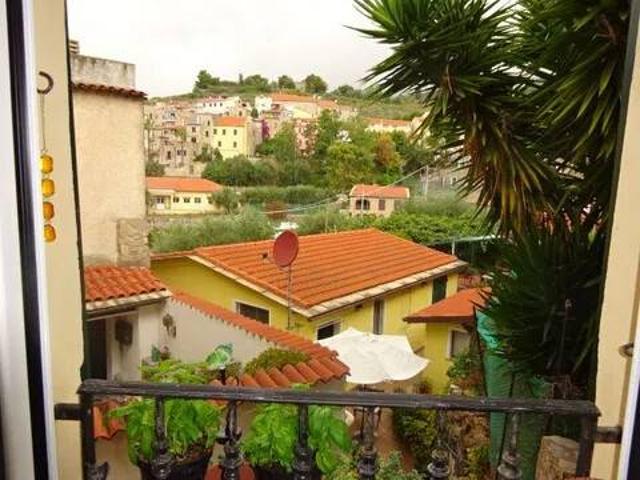 Appartamento in vendita a Cipressa IM