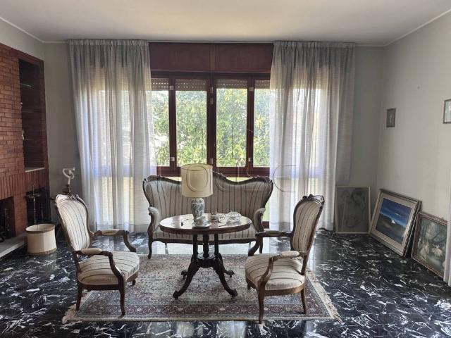 Casa indipendente in vendita a Città di Castello PG