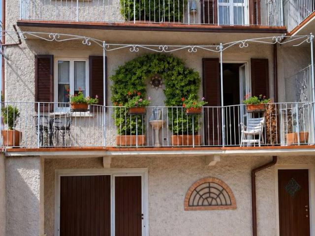 Appartamento in vendita a Civate LC