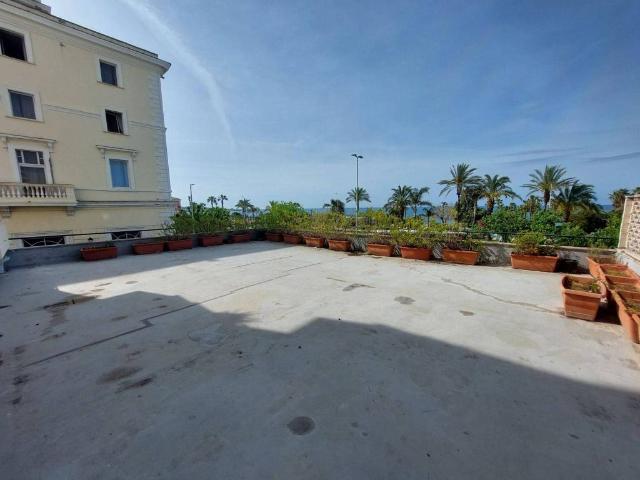 Appartamento in vendita a Civitavecchia RM
