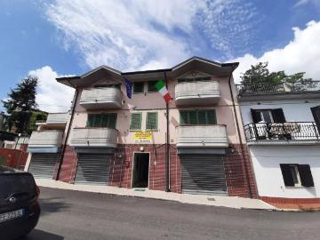 Appartamento in vendita a Civitella del Tronto TE