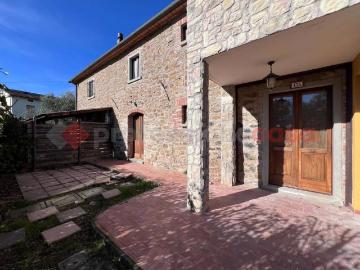 Appartamento in vendita a Civitella in Val di Chiana AR