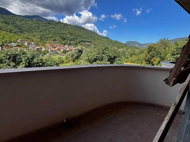 Appartamento in vendita a Civitella Roveto AQ