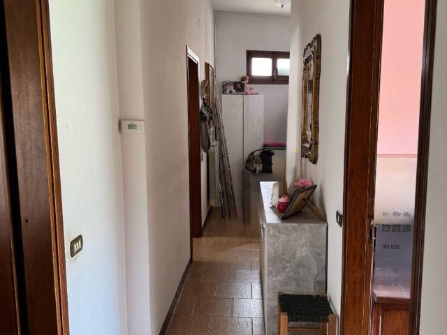 Appartamento in vendita a Cocquio Trevisago VA