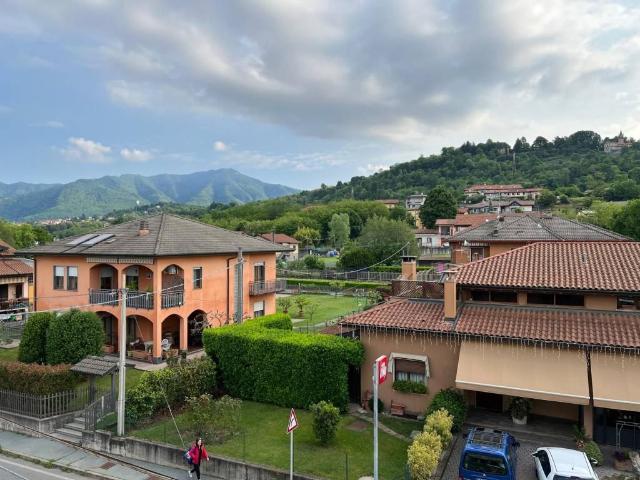 Appartamento in vendita a Cocquio Trevisago VA