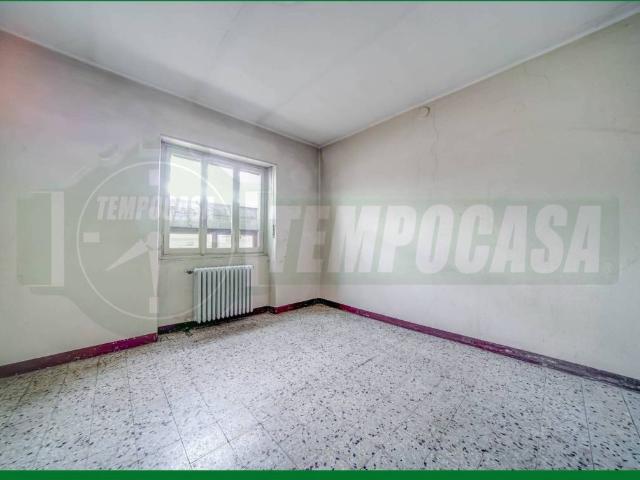 Appartamento in vendita a Cocquio Trevisago VA