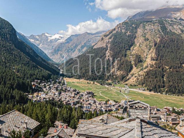 Appartamento in vendita a Cogne AO