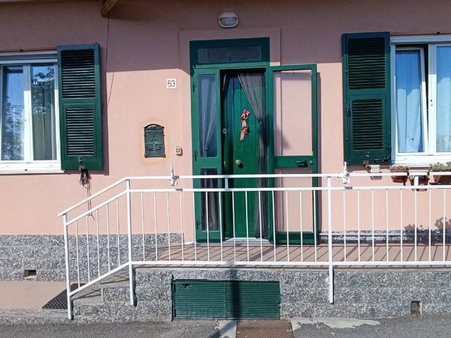 Appartamento in vendita a Cogoleto GE