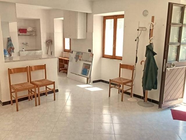 Appartamento in vendita a Cogoleto GE