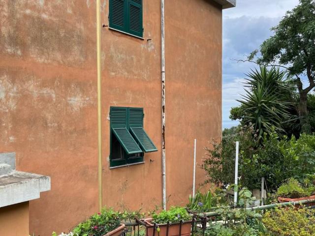 Appartamento in vendita a Cogoleto GE