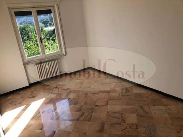 Appartamento in vendita a Cogorno GE