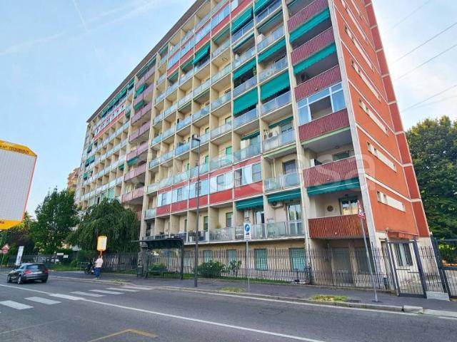 Appartamento in vendita a Cologno Monzese viale Lombardia, 1, San Maurizio Al Lambro