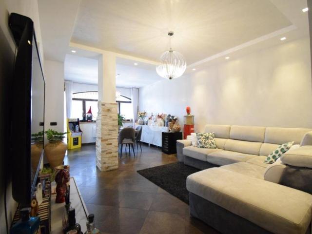 Appartamento in vendita a Cologno Monzese MI