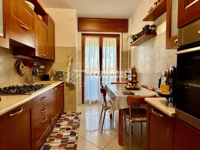 Appartamento in vendita a Cologno Monzese MI