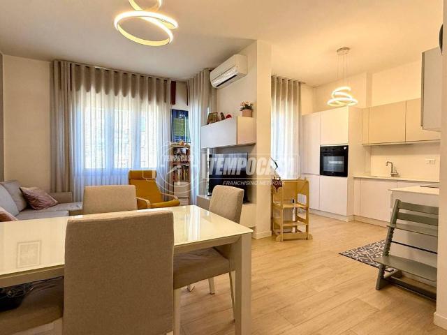 Appartamento in vendita a Cologno Monzese MI
