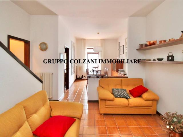 Appartamento in vendita a Colonno CO