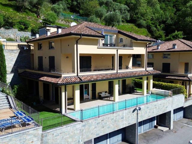 Appartamento in vendita a Colonno CO