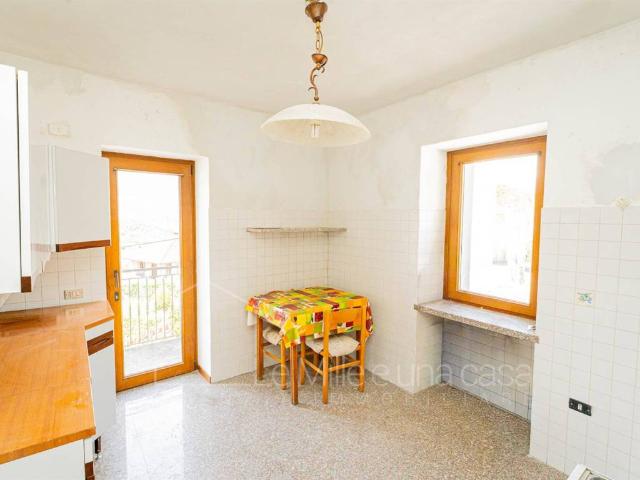 Appartamento in vendita a Colico LC