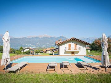 Appartamento in vendita a Colico LC