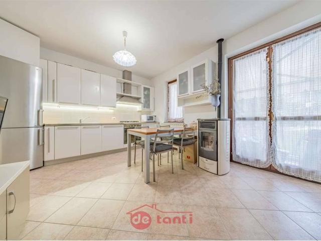 Appartamento in vendita a Colico LC