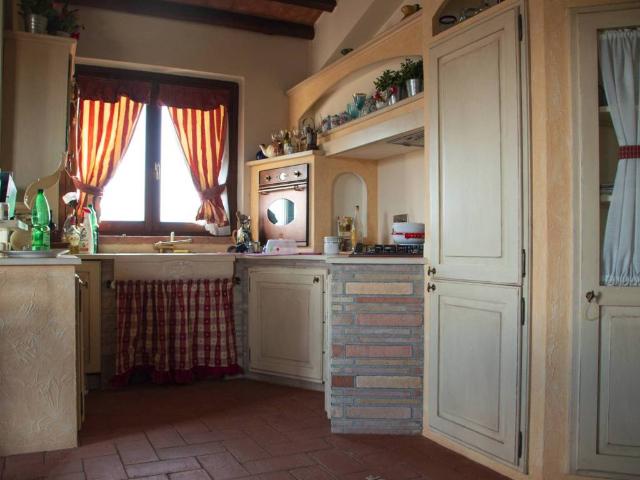 Appartamento in vendita a Collazzone PG