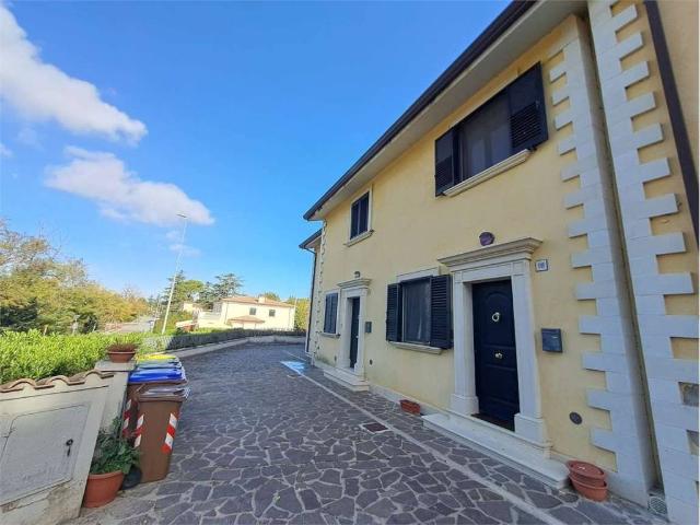 Casa indipendente in vendita a Collazzone PG