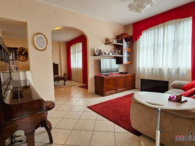 Appartamento in vendita a Colle di Val d'Elsa