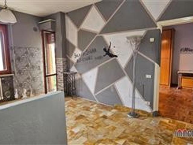 Appartamento in Vendita a Colle di Val d'Elsa