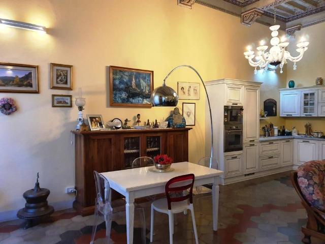 Appartamento in vendita a Colle di Val d'Elsa SI